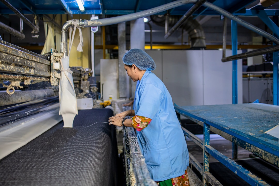 Yüksek Kaliteli İplikler